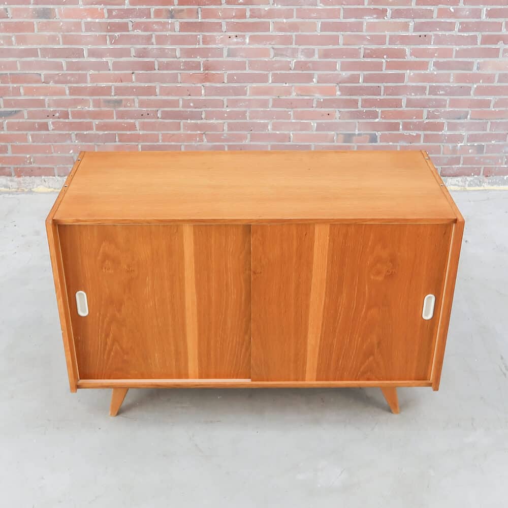 Vintage dressoir - Interier Praha - Afbeelding 3