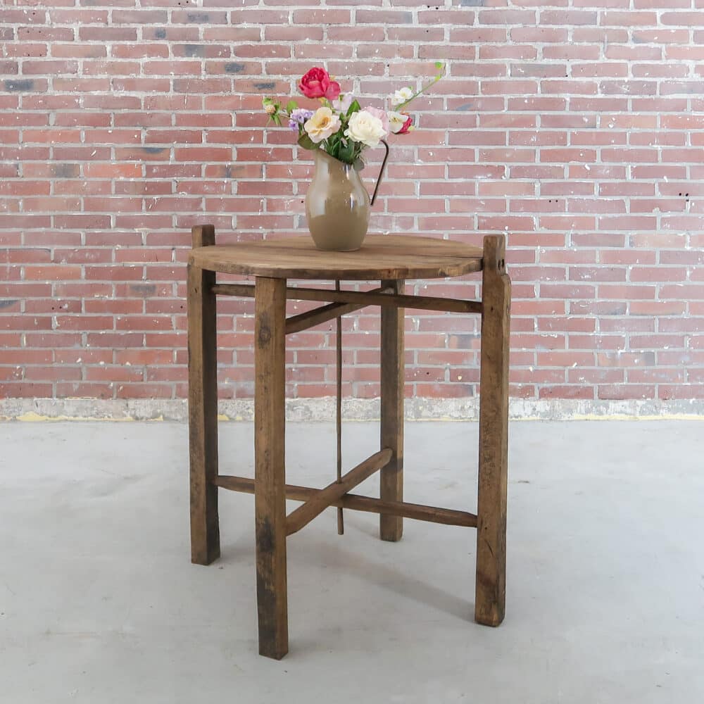 Brocante opklaptafeltje