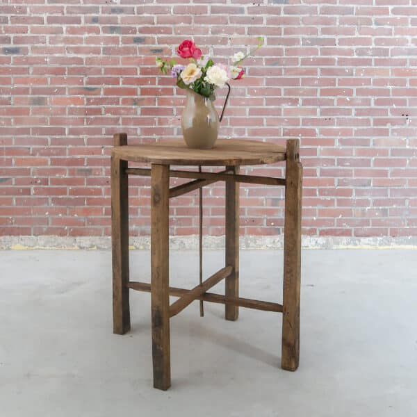 Brocante opklaptafeltje