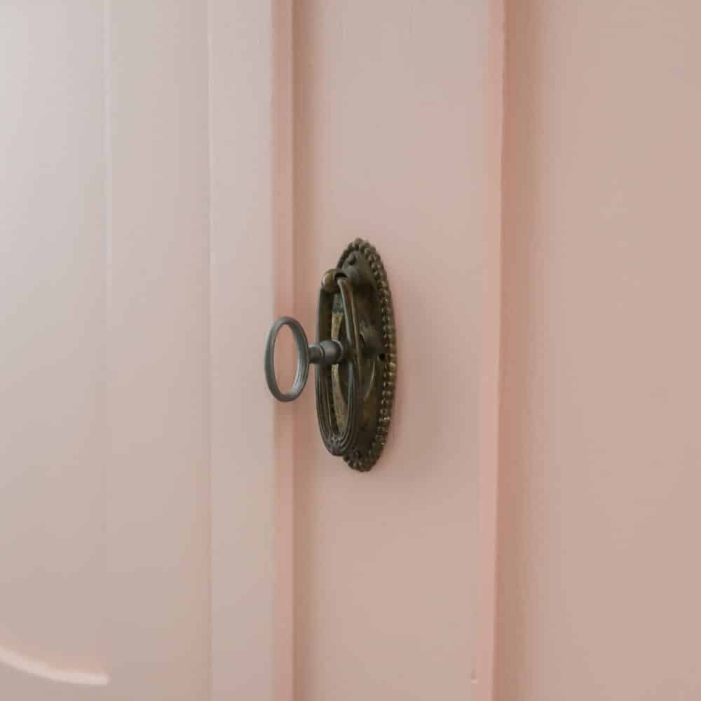 Brocante roze dressoir - Afbeelding 6