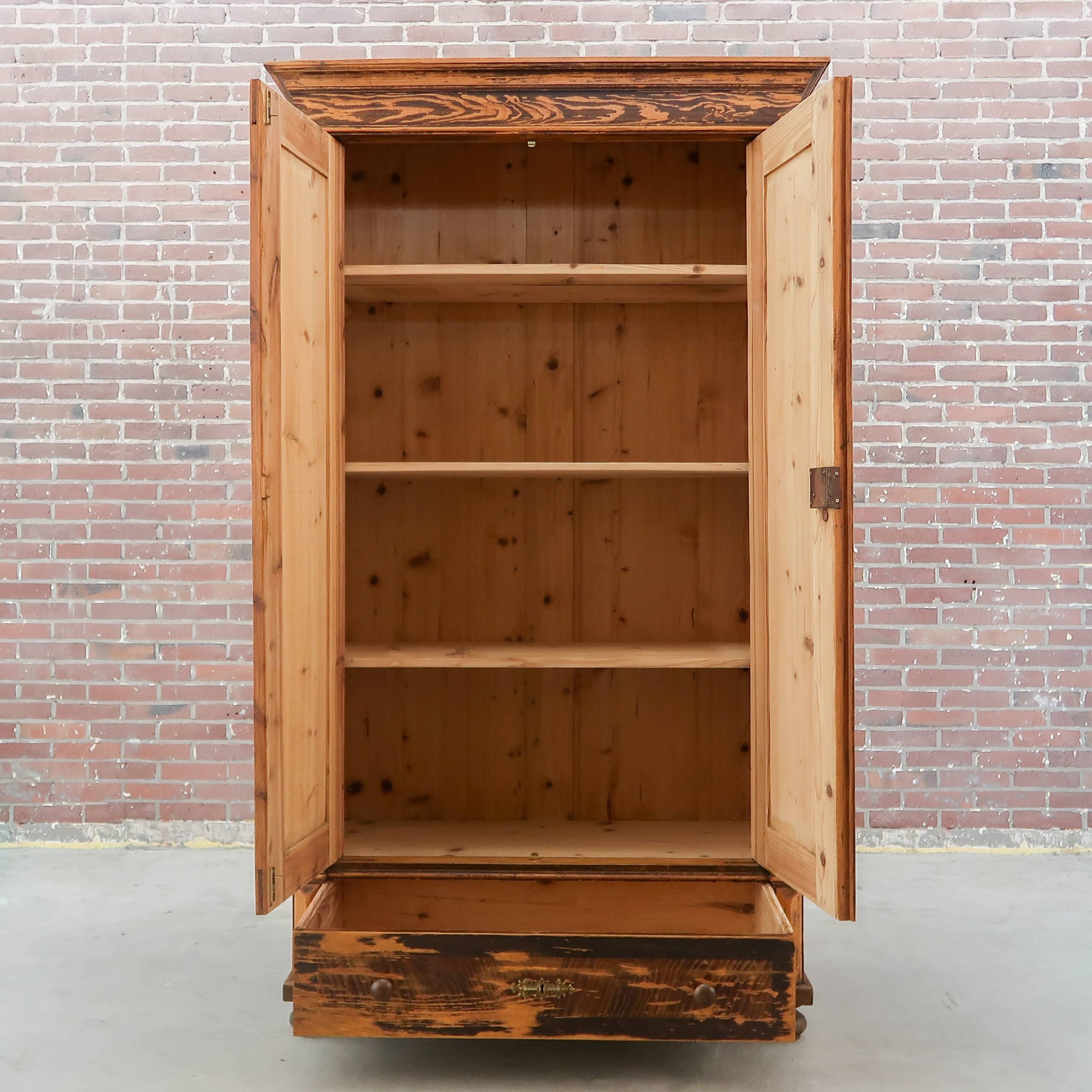 Brocante linnenkast - Afbeelding 2