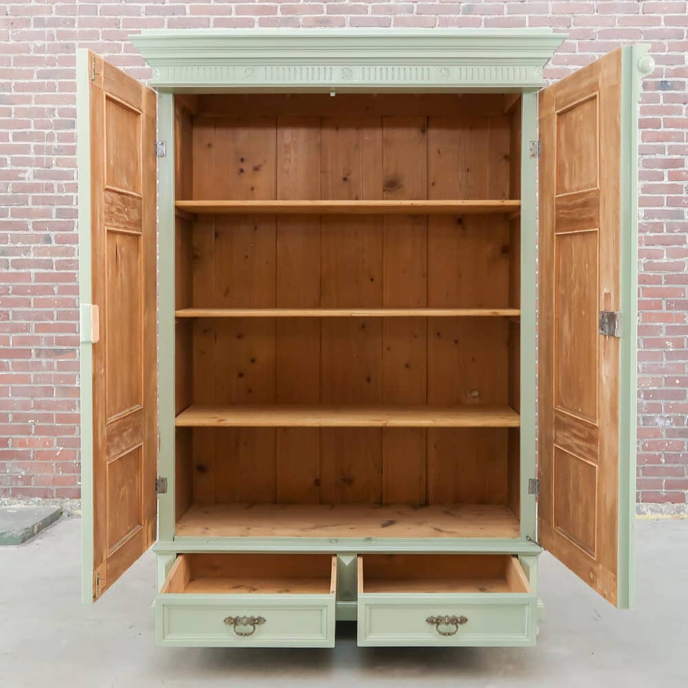 Brocante linnenkast met bloemenmotiefje - Afbeelding 2