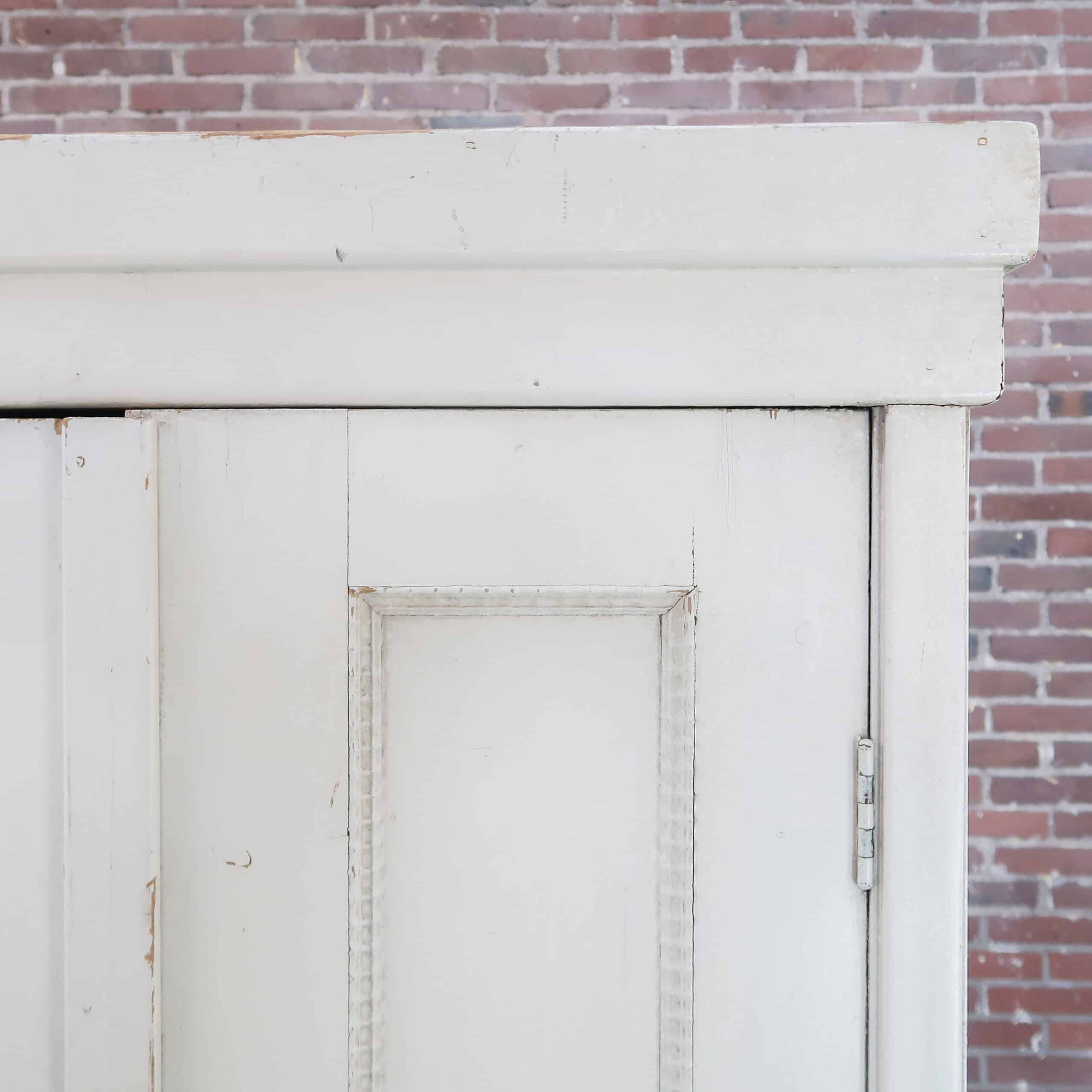 Driedeurs linnenkast - Afbeelding 5