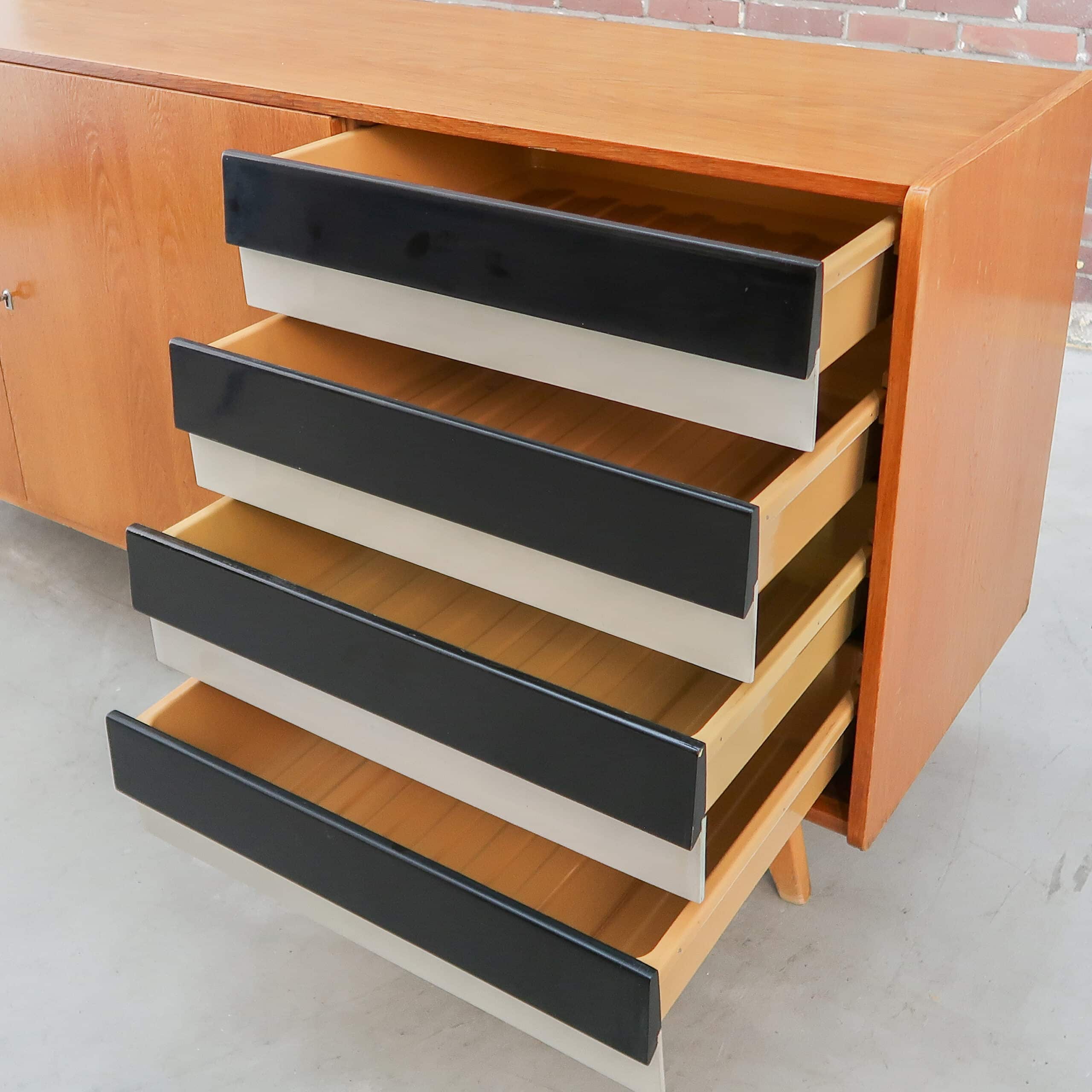 Mid-century dressoir - Jiří Jiroutek - Afbeelding 4