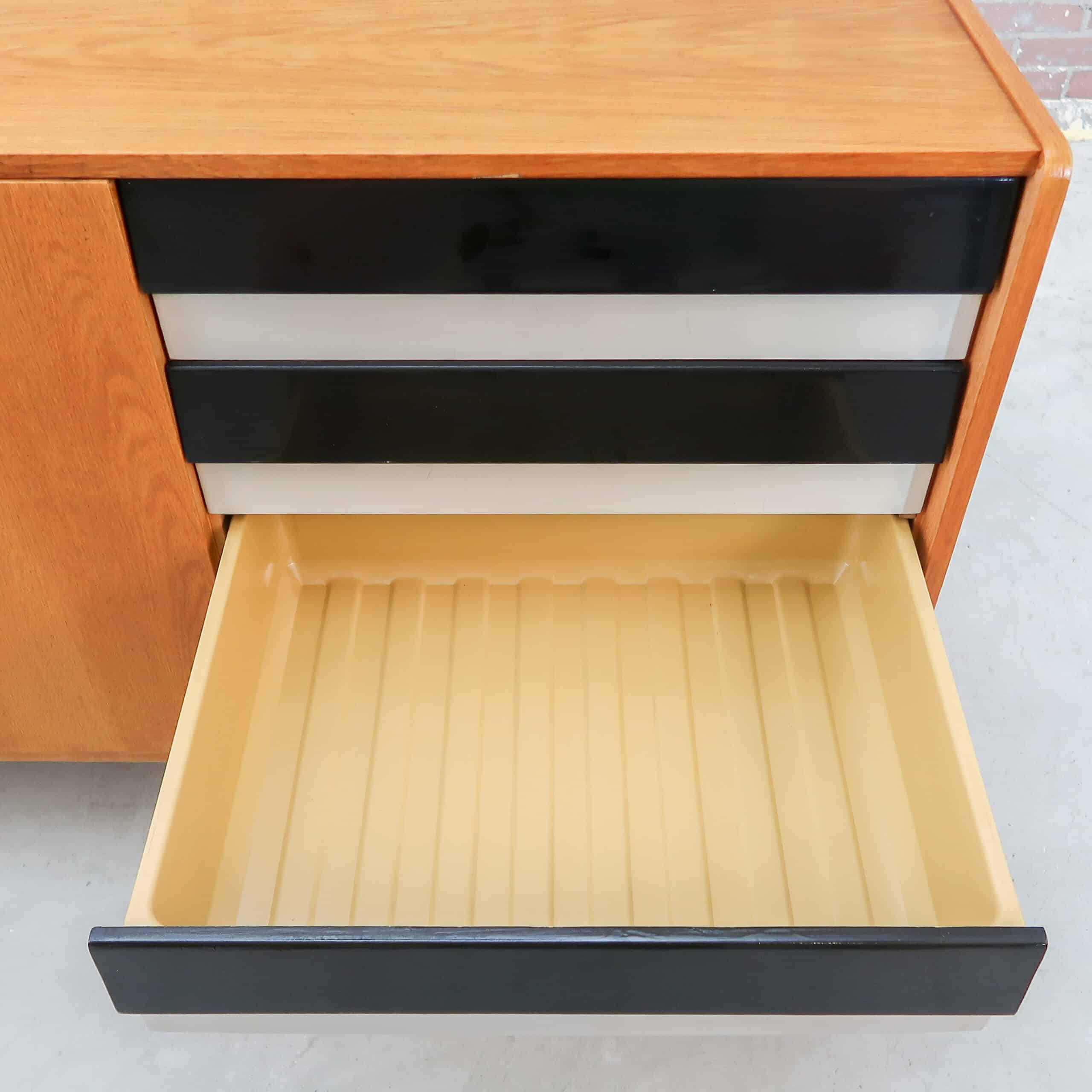Mid-century dressoir - Jiří Jiroutek - Afbeelding 5
