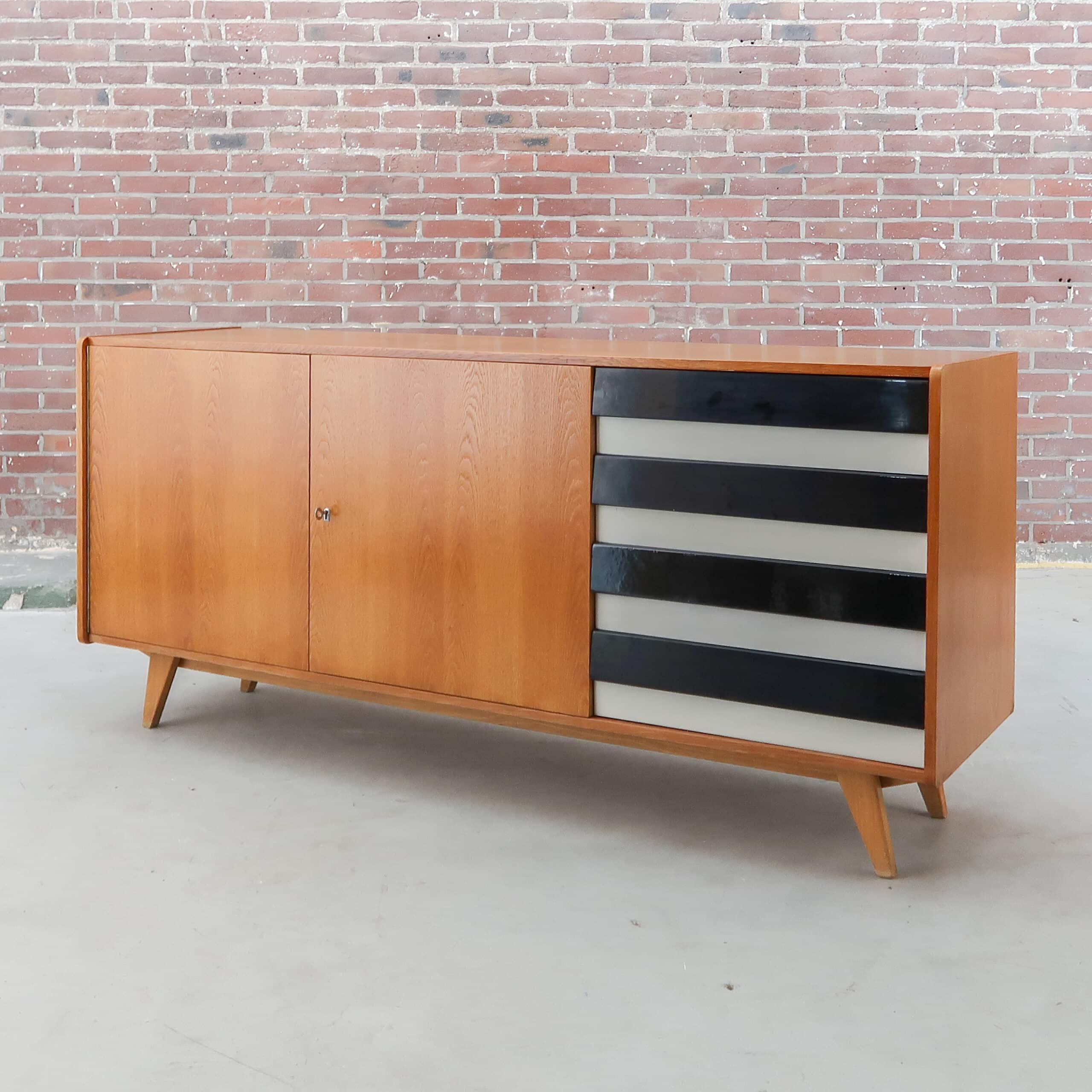Mid-century dressoir - Jiří Jiroutek - Afbeelding 2
