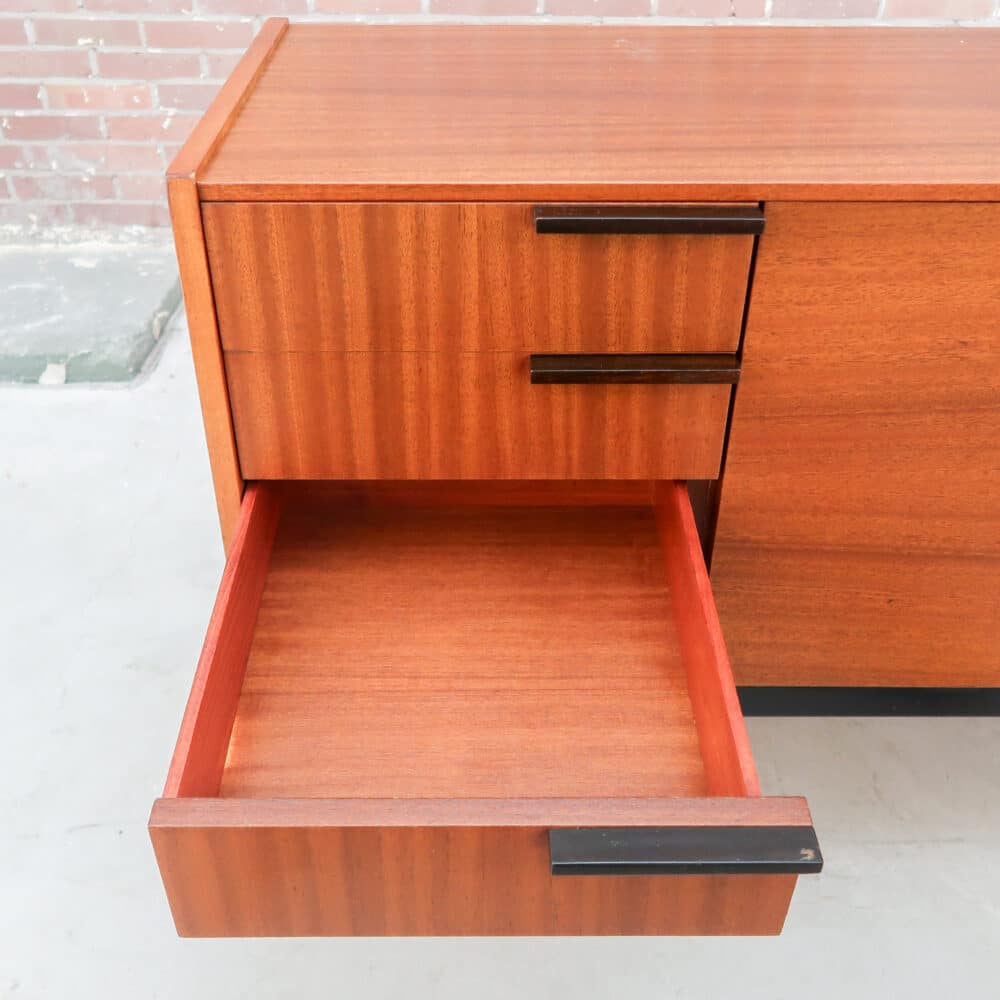 Mid-century dressoir – Bild 4