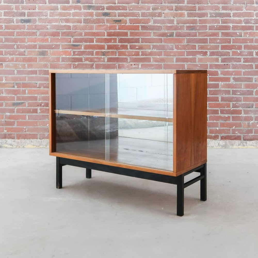 Mid-century vitrinekast - Jiří Jiroutek