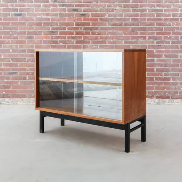 Mid-century vitrinekast - Jiří Jiroutek