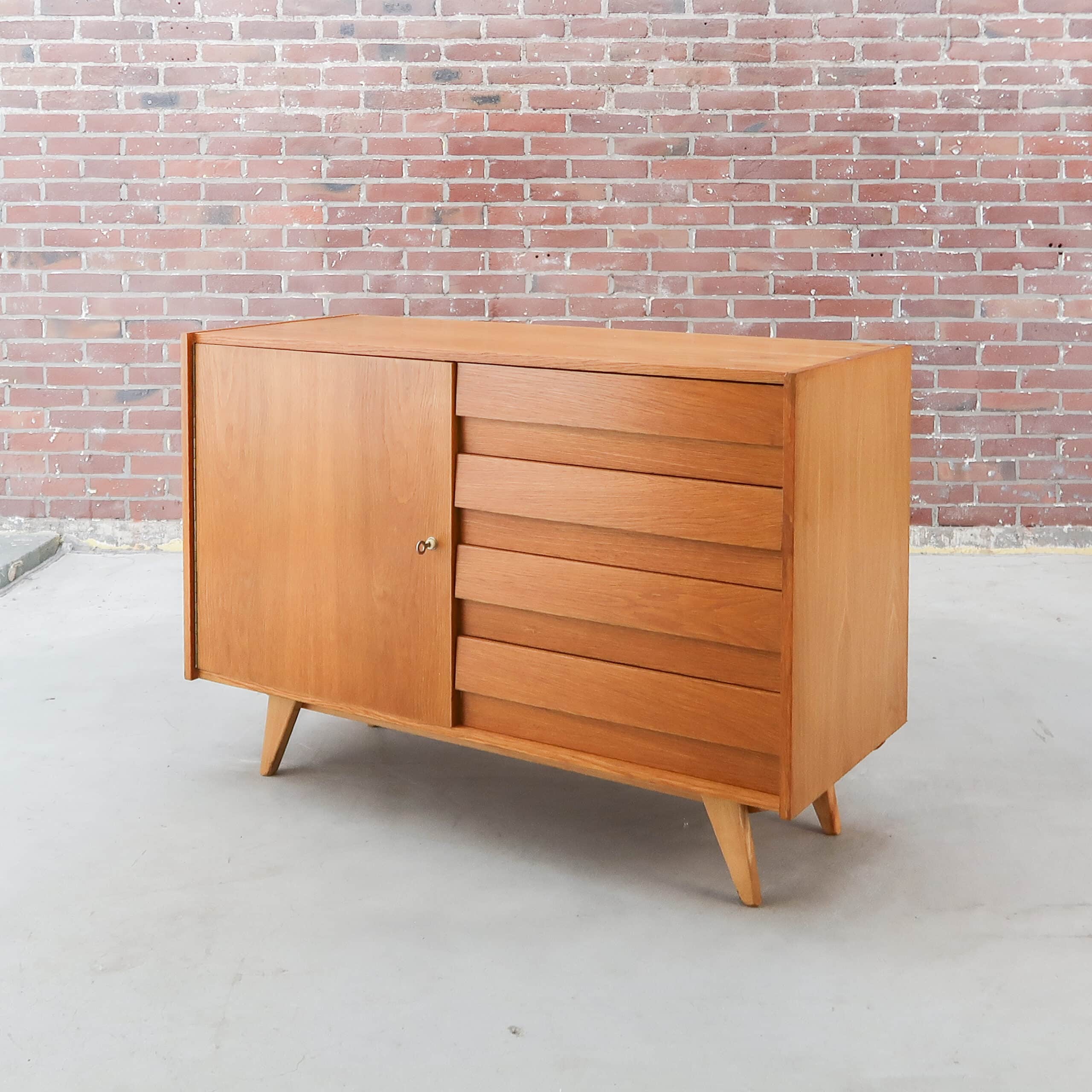 Mid-century dressoir van Jiří Jiroutek - Afbeelding 10