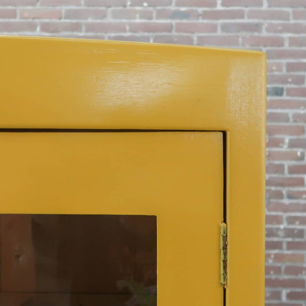 Brocante gele vitrinekast - Afbeelding 5