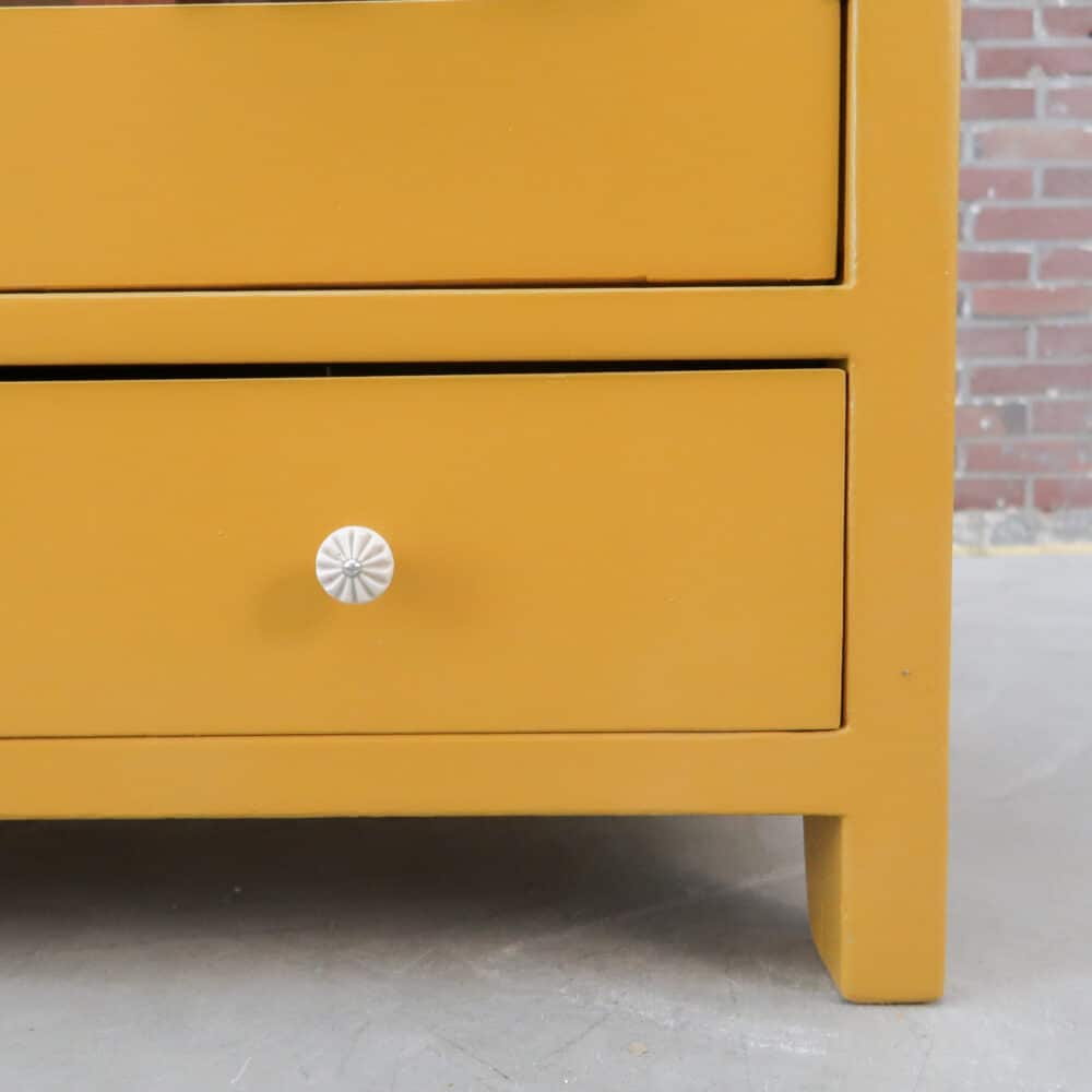 Brocante gele vitrinekast - Afbeelding 7