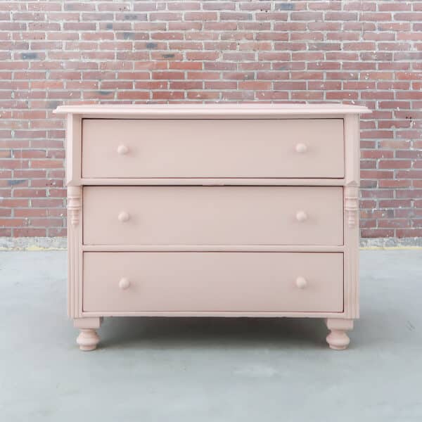 Brocante roze dressoir