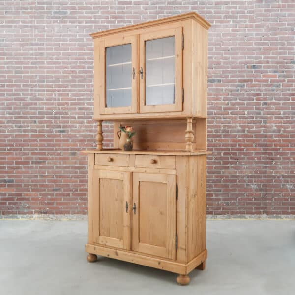 Grenen buffetkast