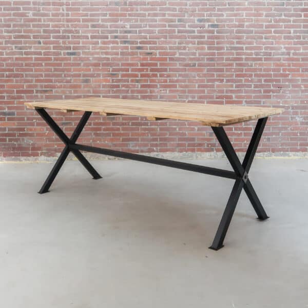 Industriële kruispoot tafel