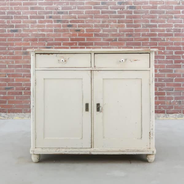 Brocante dressoir