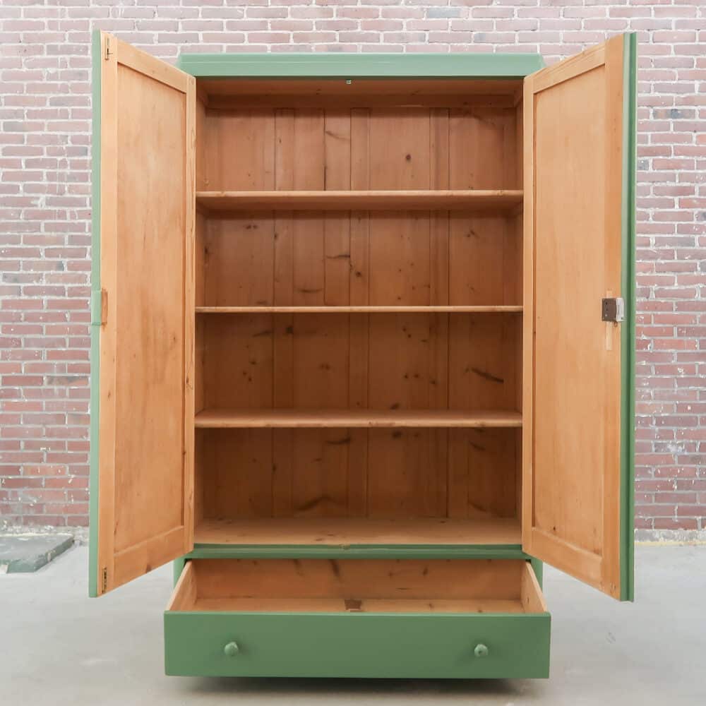 Brocante groene linnenkast - Afbeelding 2