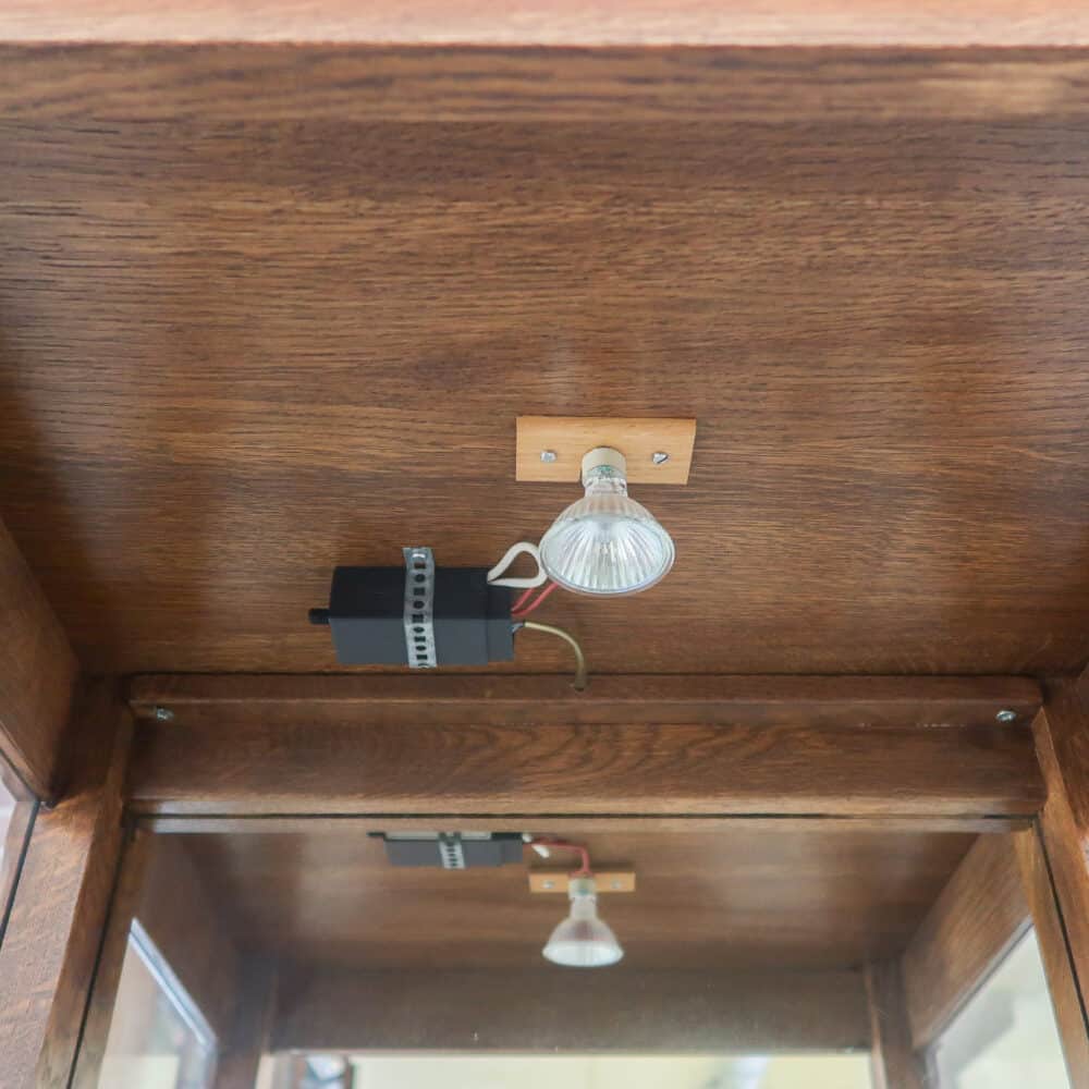 Vintage winkel vitrinekast - Afbeelding 8
