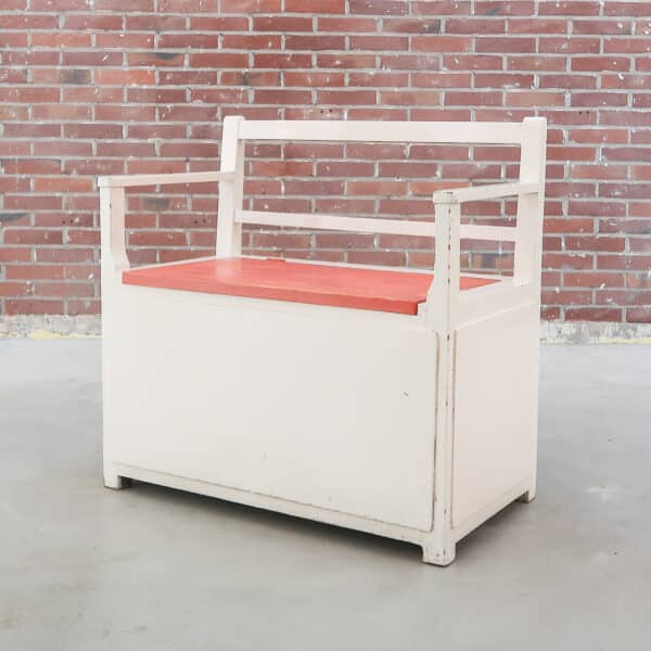 Brocante kinderbankje