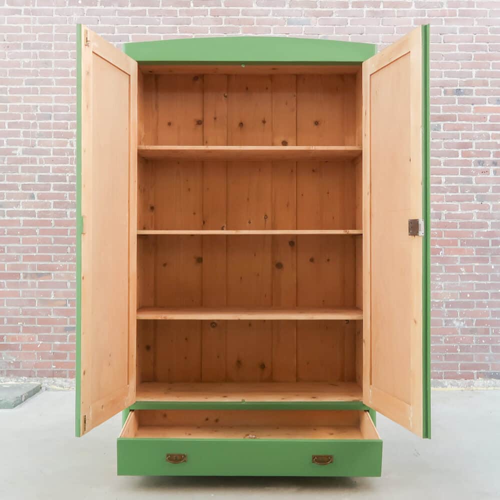 Brocante groene linnenkast - Afbeelding 2