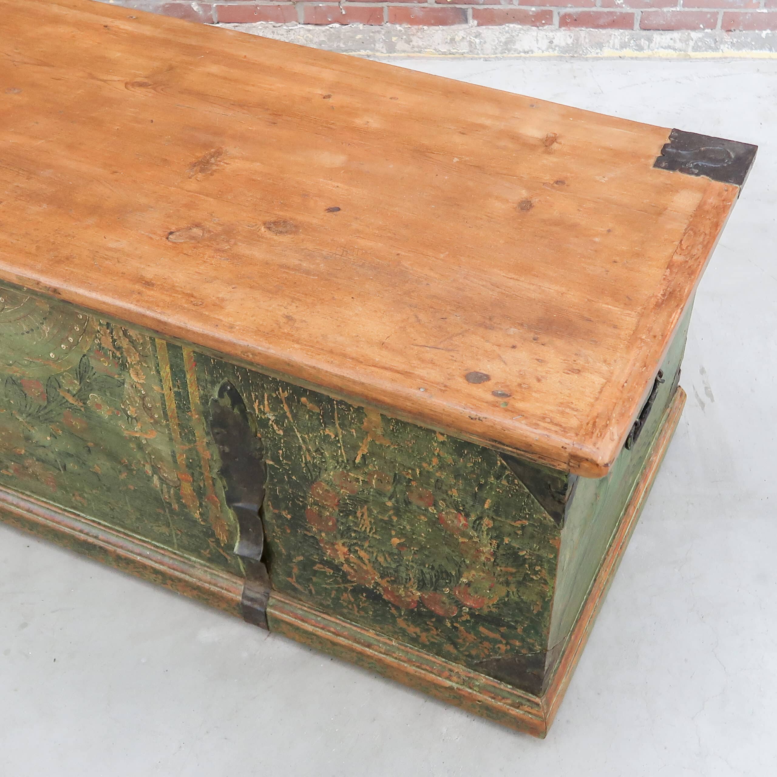 Grote antieke kist - Afbeelding 6