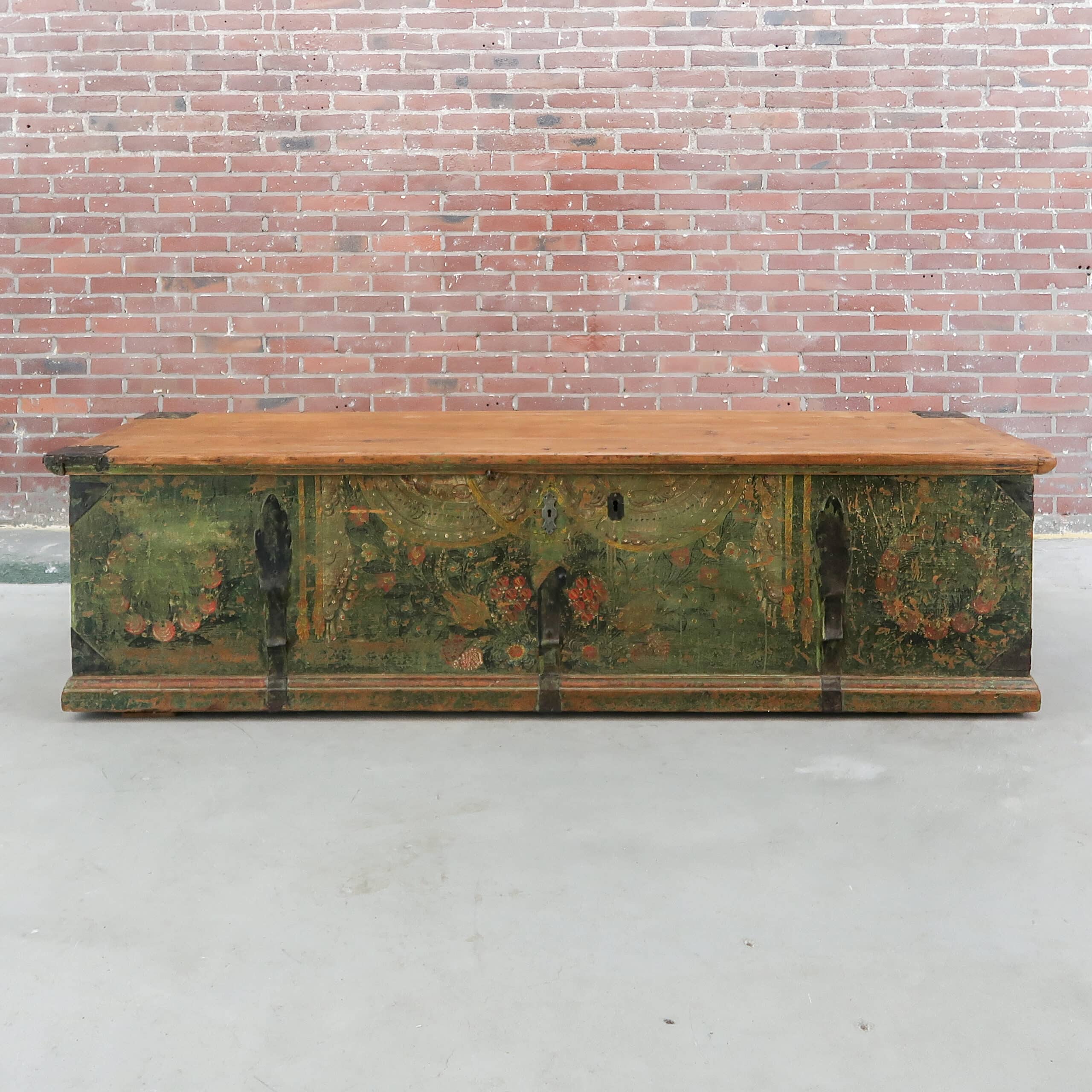 Grote antieke kist - Afbeelding 2