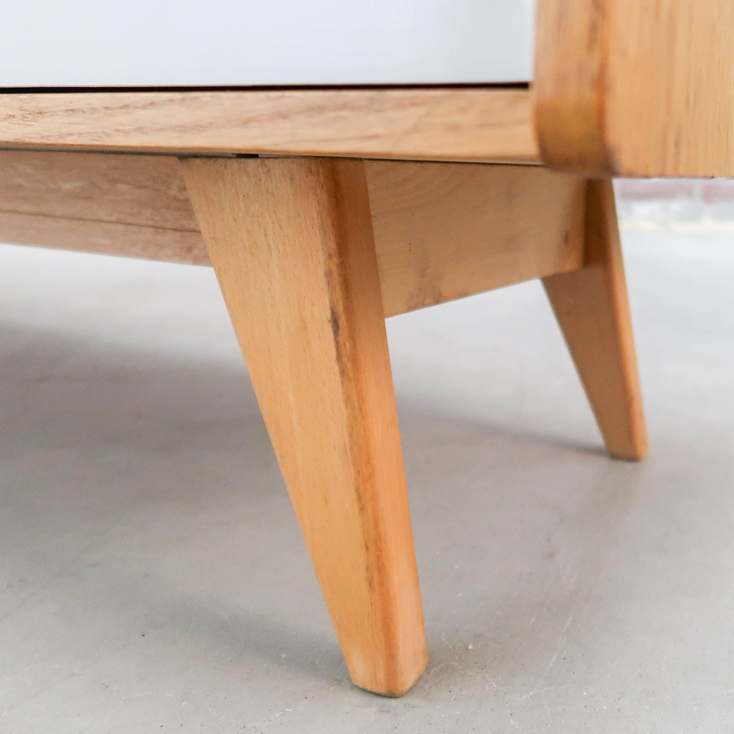 Vintage dressoir van Interiér Praha - Afbeelding 11