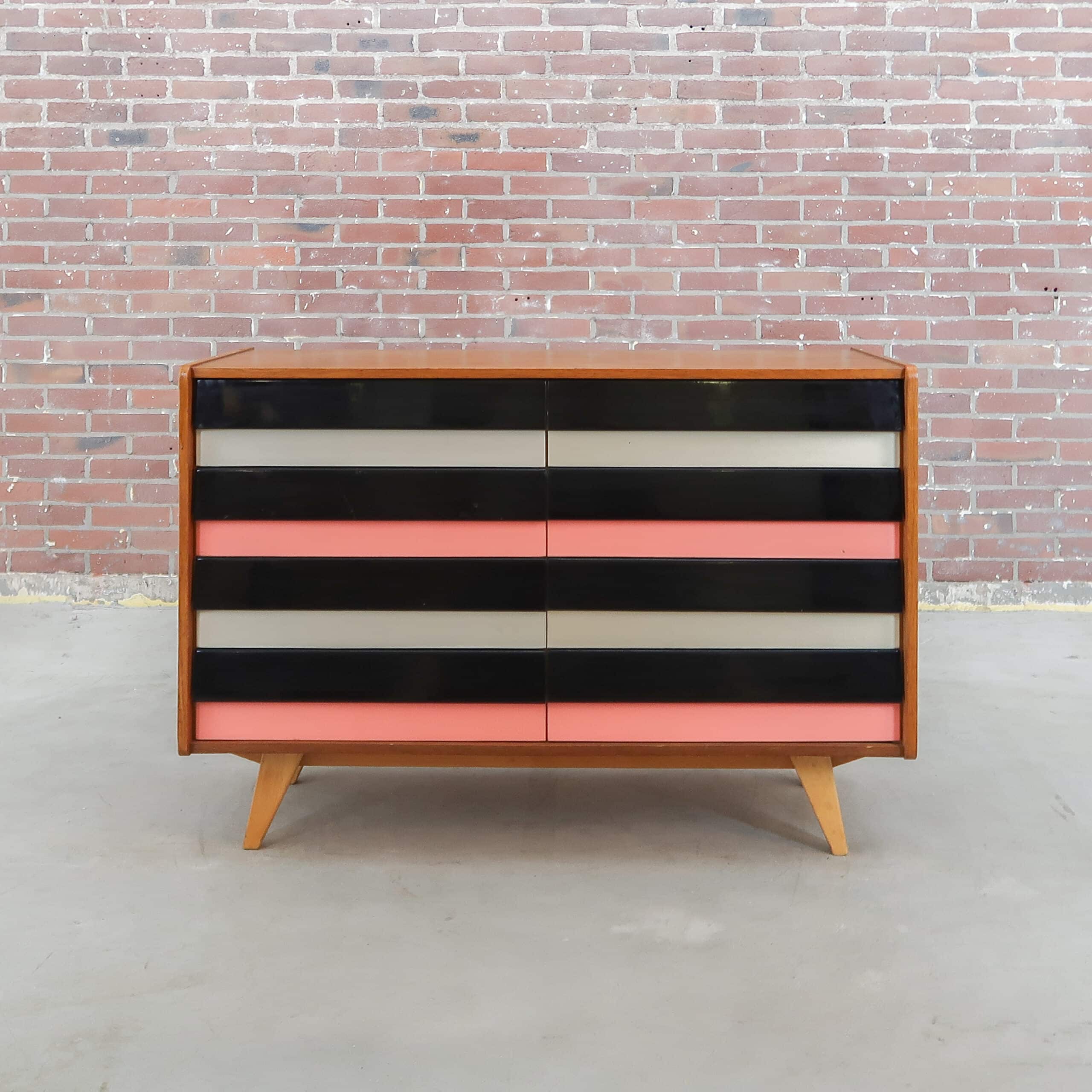 Vintage ladekast van Interiér Praha