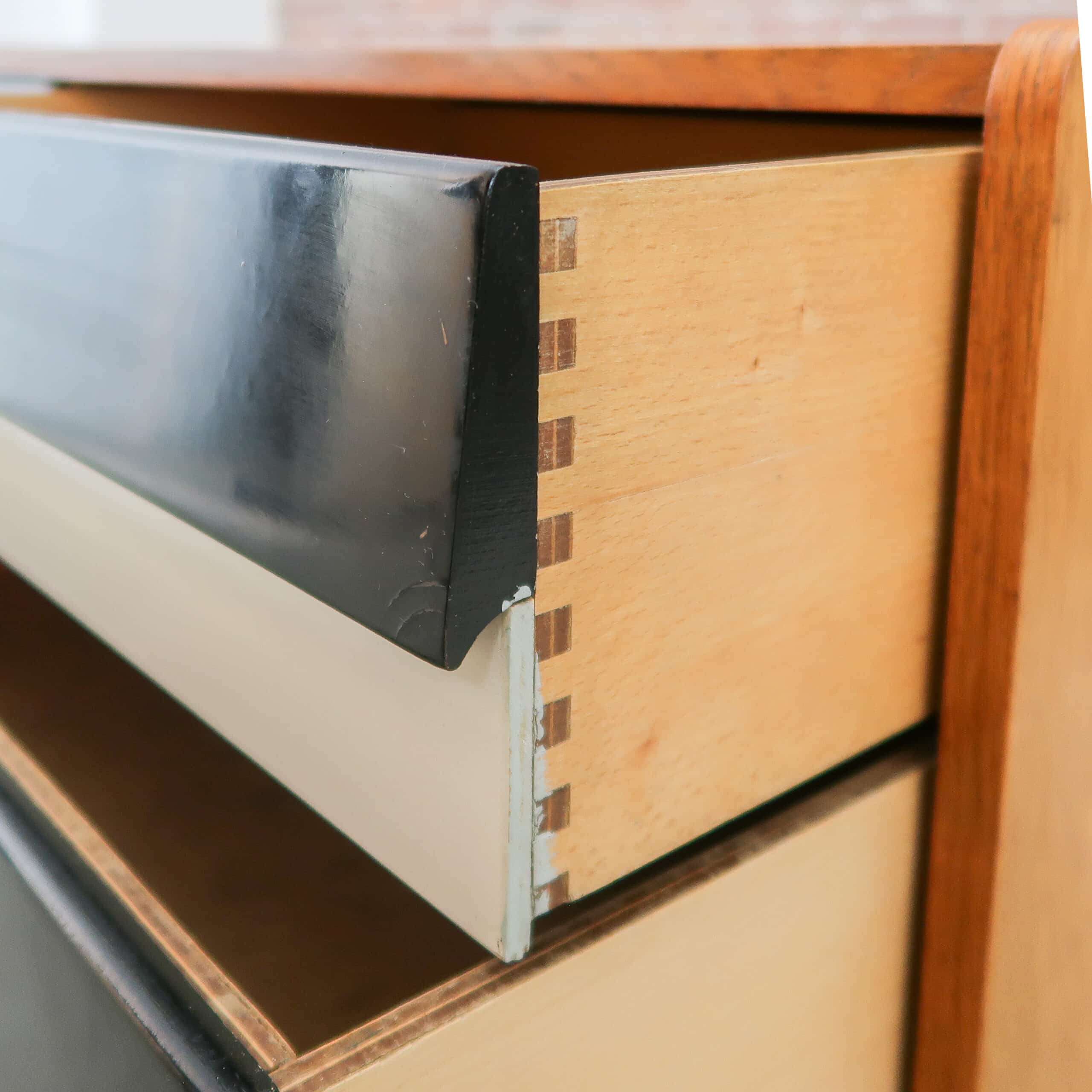 Vintage ladekast van Interiér Praha - Afbeelding 4