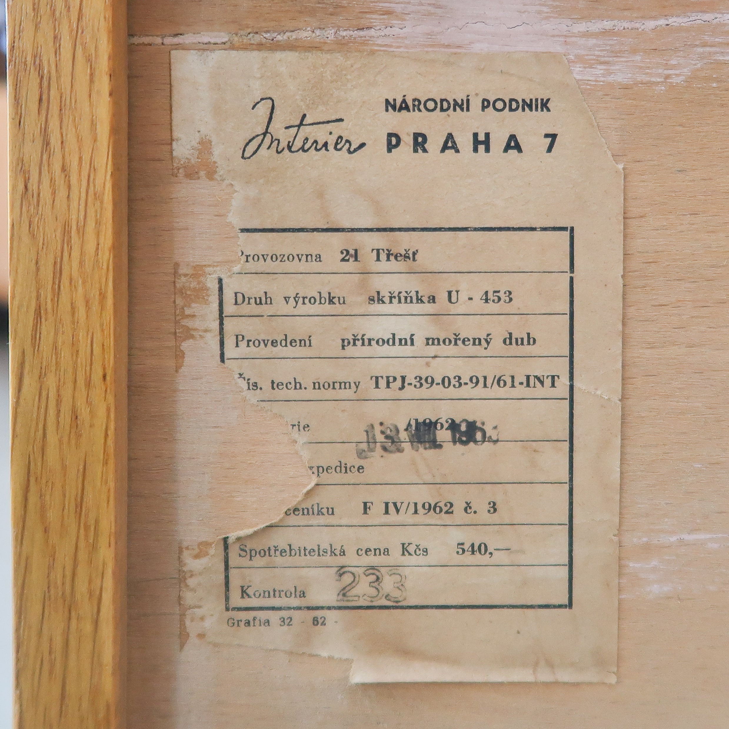 Vintage ladekast van Interiér Praha - Afbeelding 10