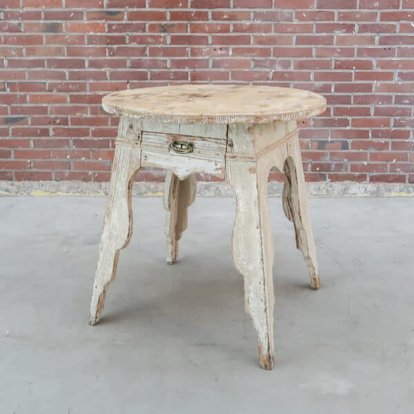 Brocante tafeltje