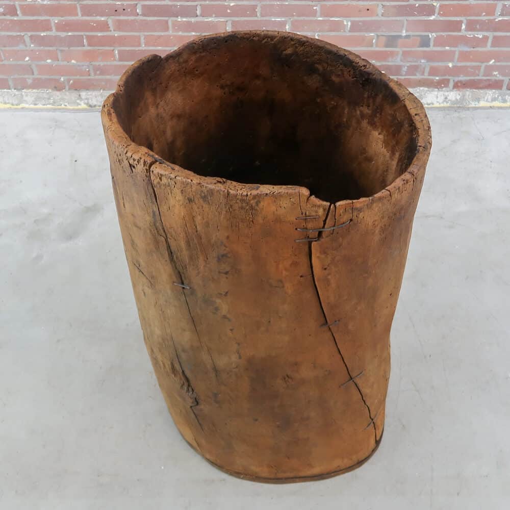 Uitgeholde boomstam ton - Afbeelding 3