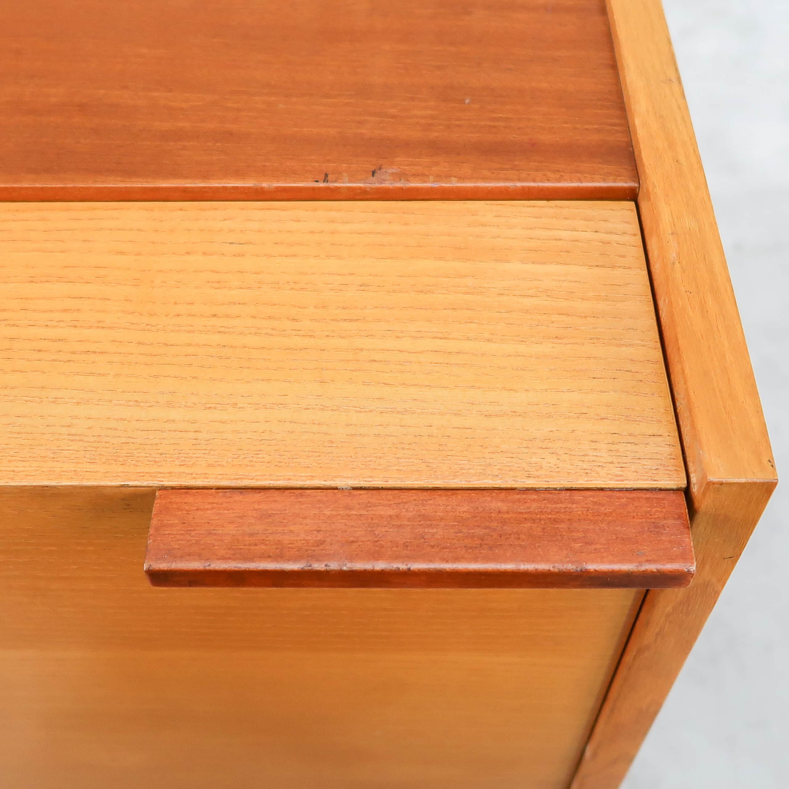 Mid-century dekenkast - Afbeelding 6