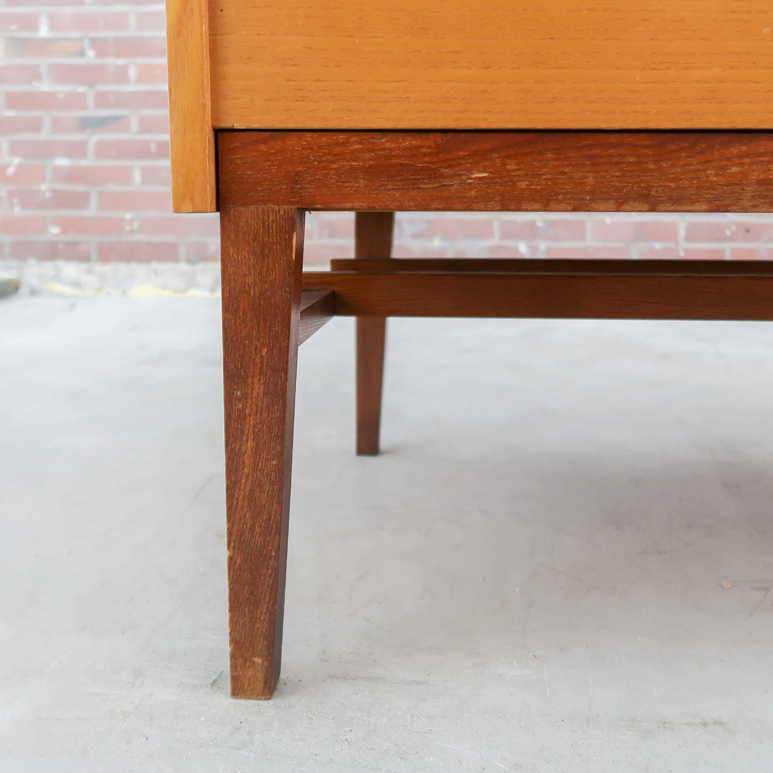 Mid-century dekenkast - Afbeelding 10