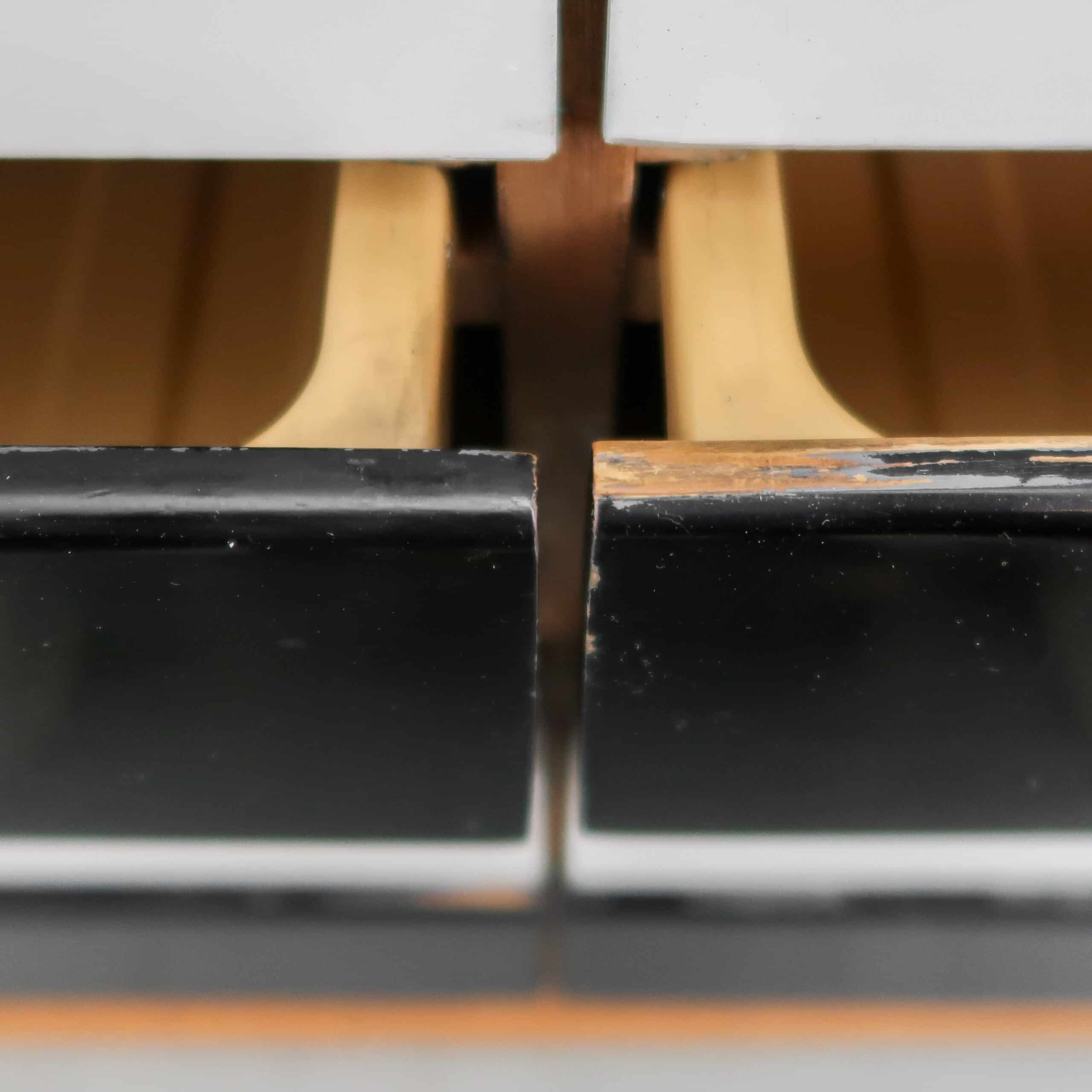 Vintage ladekast van Interiér Praha - Afbeelding 5