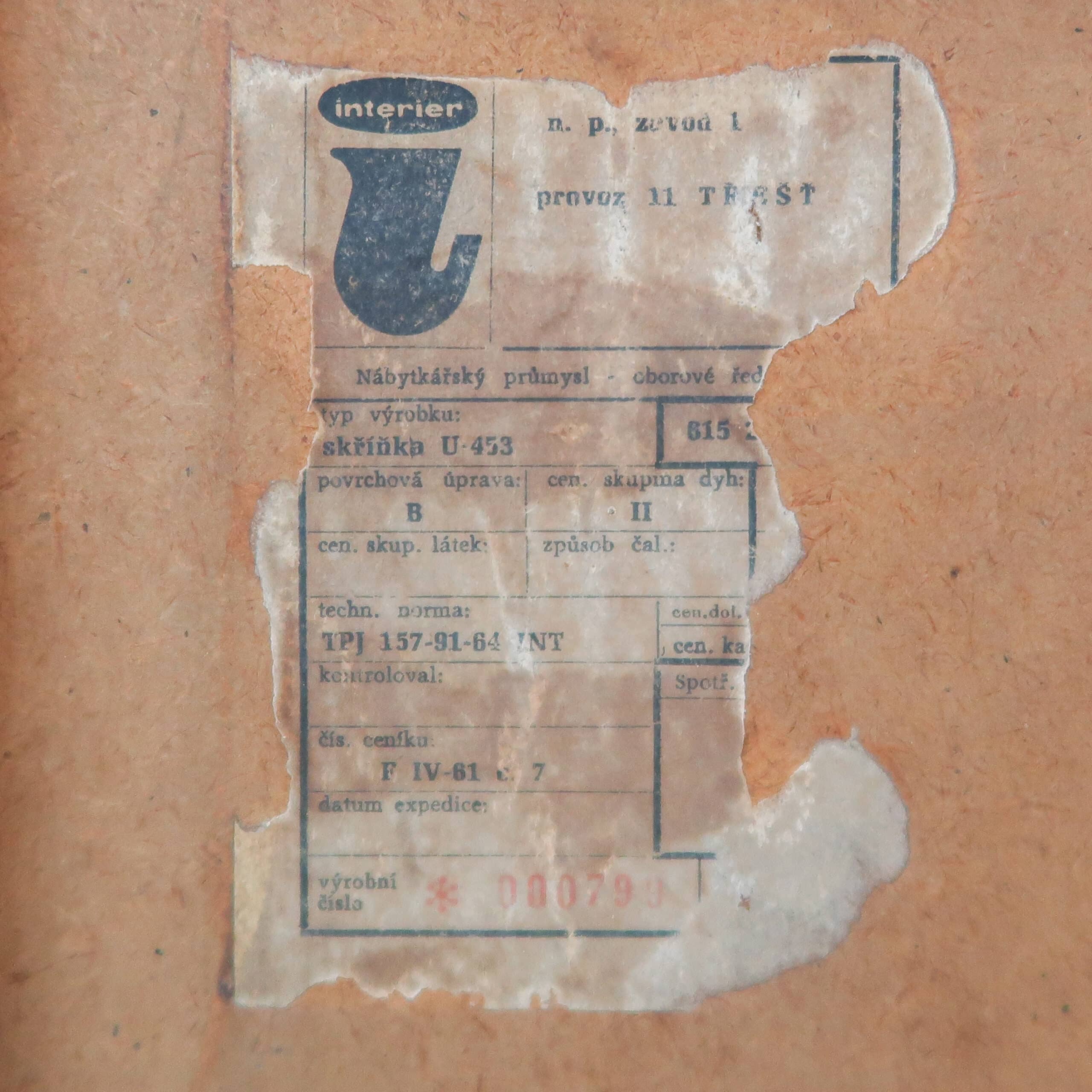 Vintage ladekast van Interiér Praha - Afbeelding 14