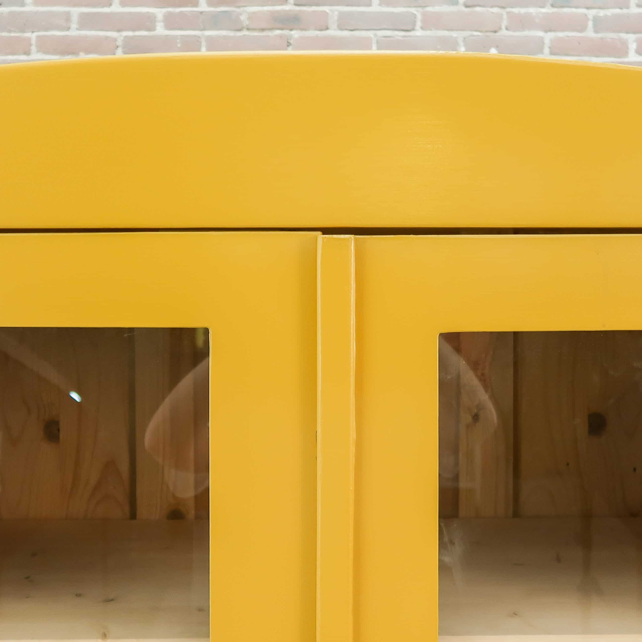 Brocante gele vitrinekast - Afbeelding 3