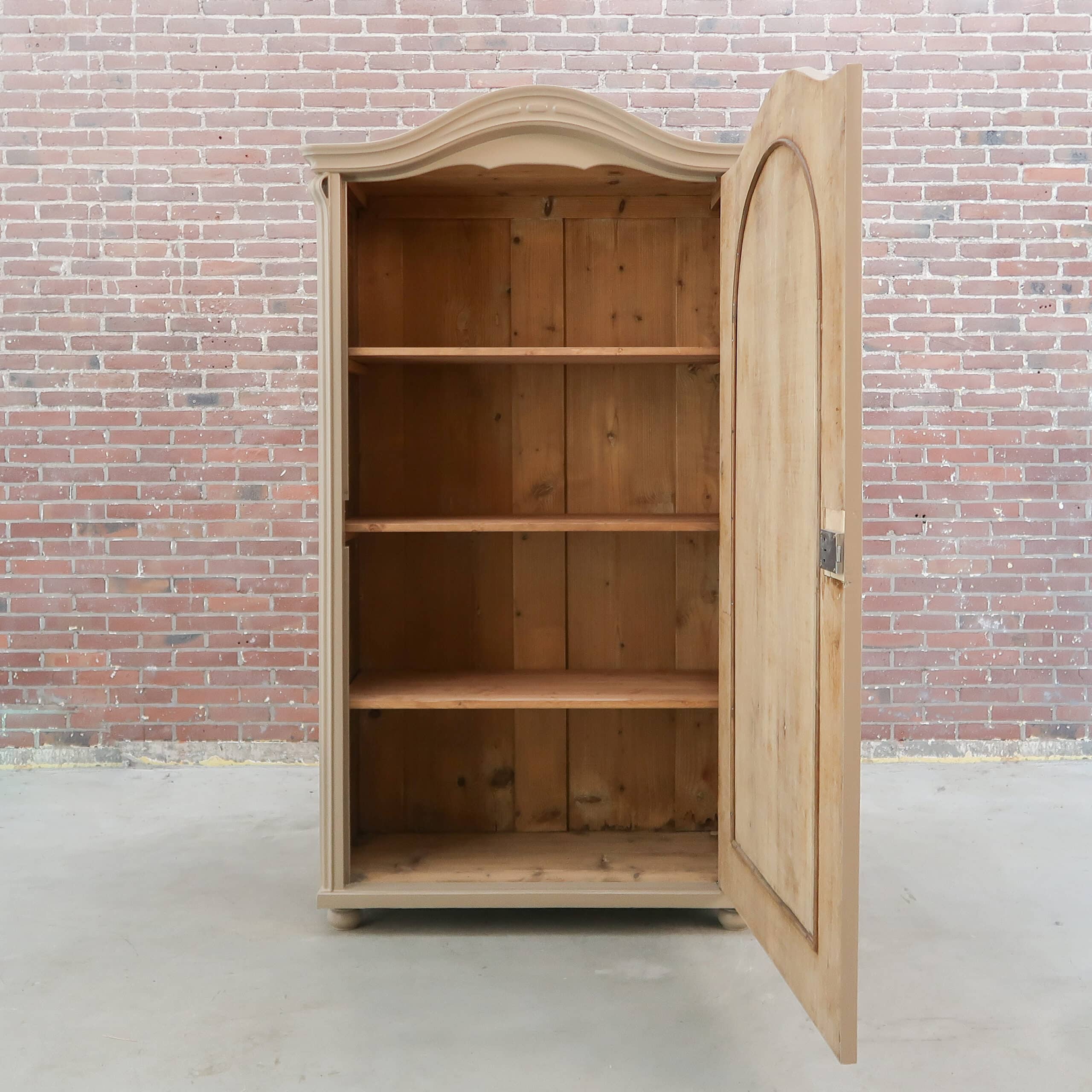 Eendeurs linnenkast - Afbeelding 2