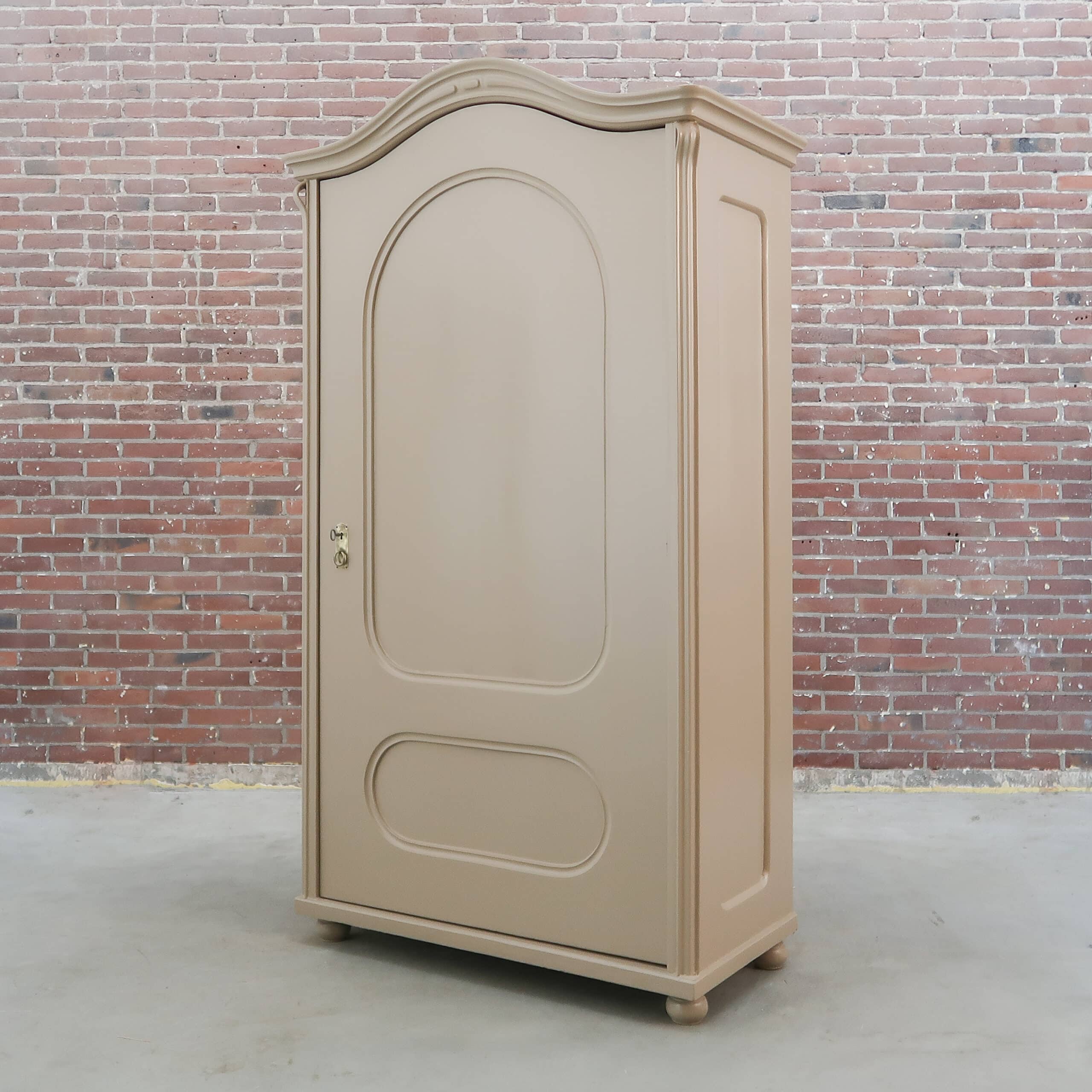 Eendeurs linnenkast - Afbeelding 7