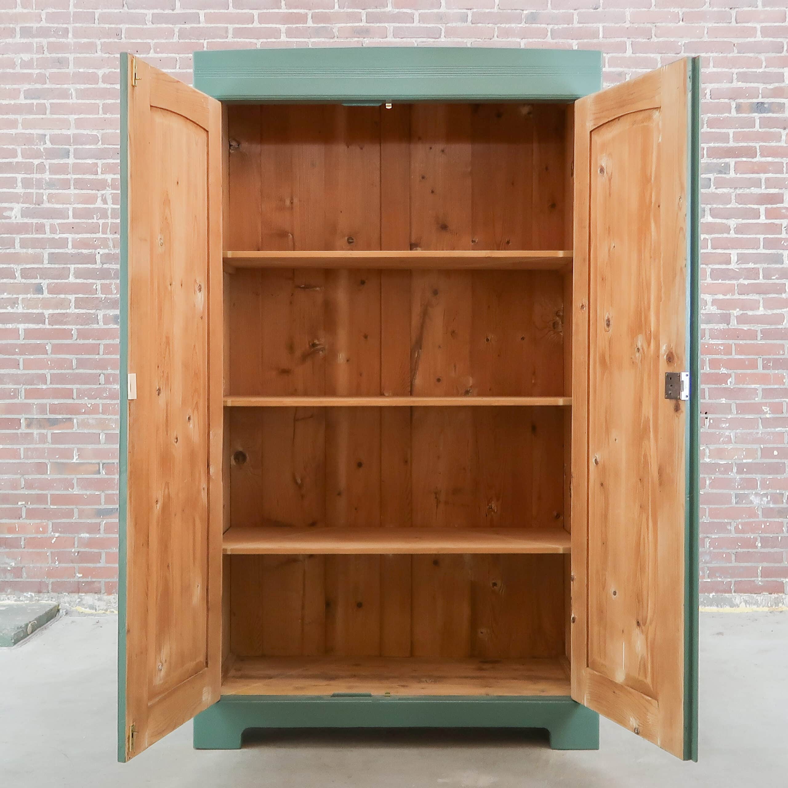 Brocante groene linnenkast - Afbeelding 2