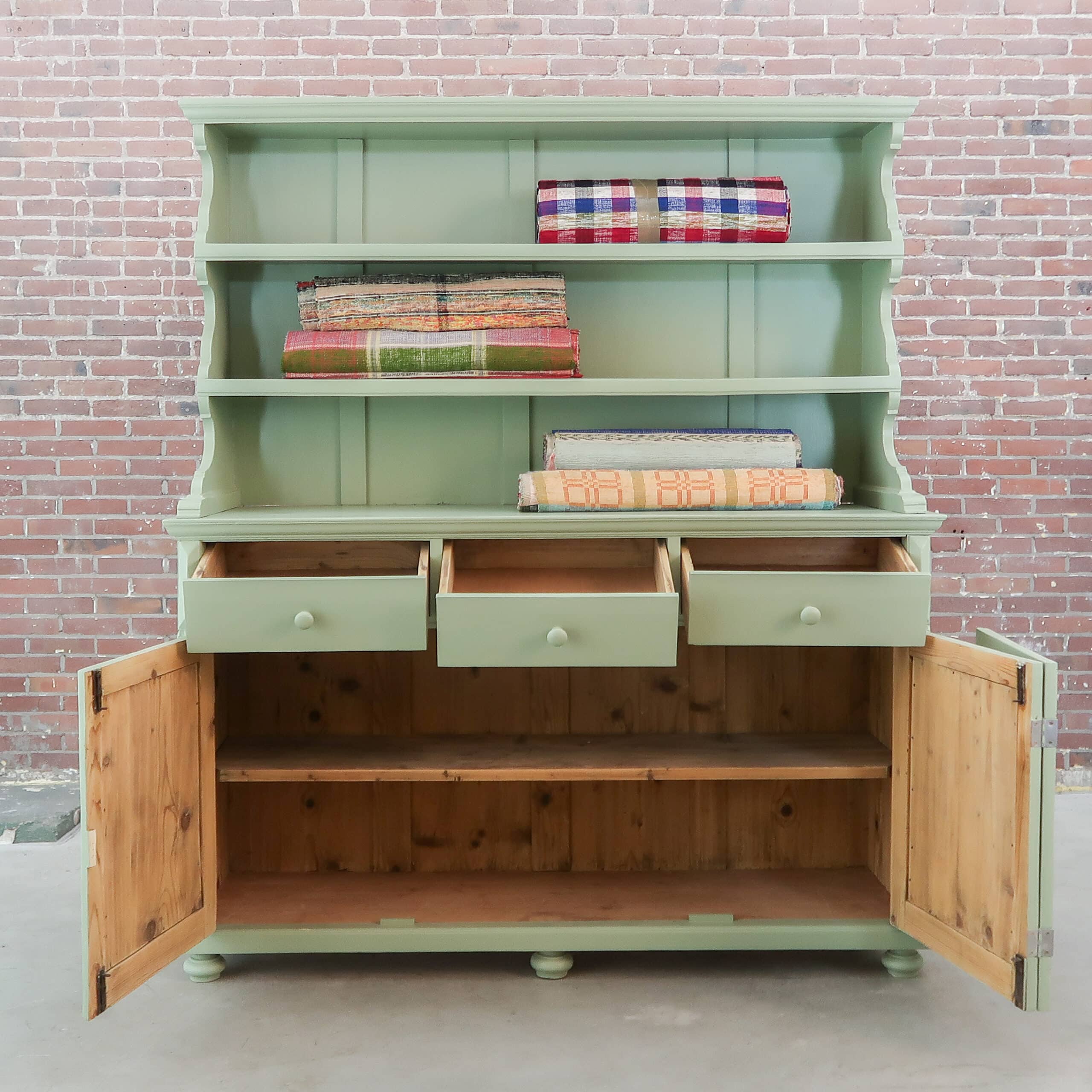 Grote brocante buffetkast – Bild 3