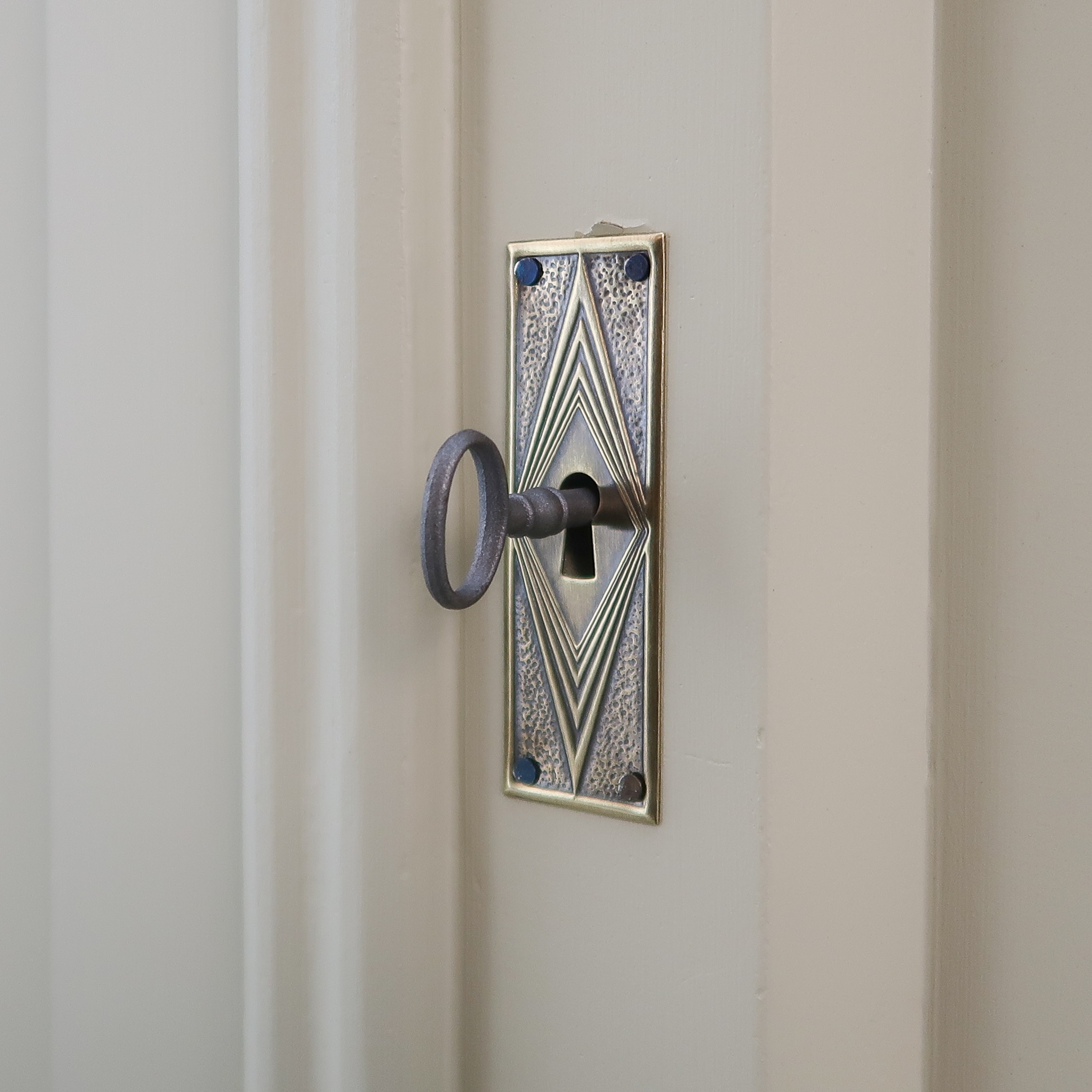 Brocante crème linnenkast - Afbeelding 7