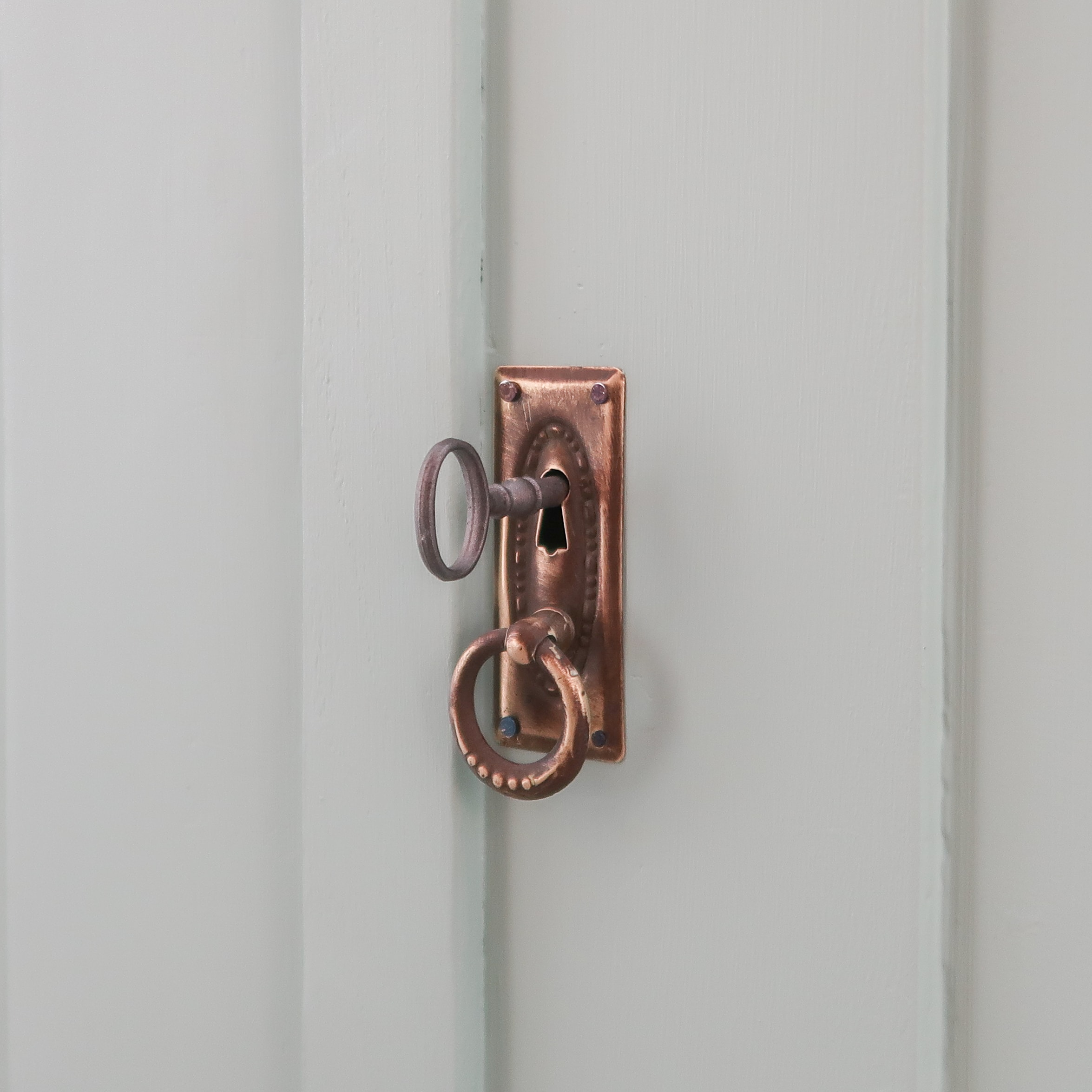 Zacht blauwe linnenkast – Bild 6