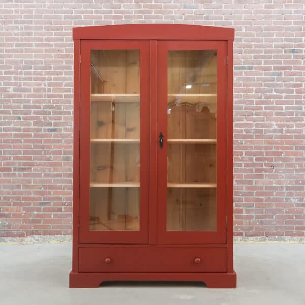 Brocante vitrinekast