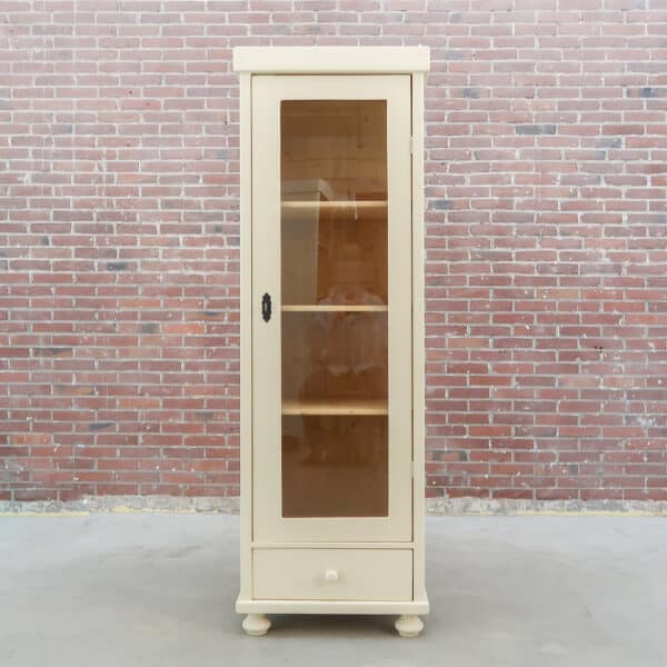 Eendeurs vitrinekast