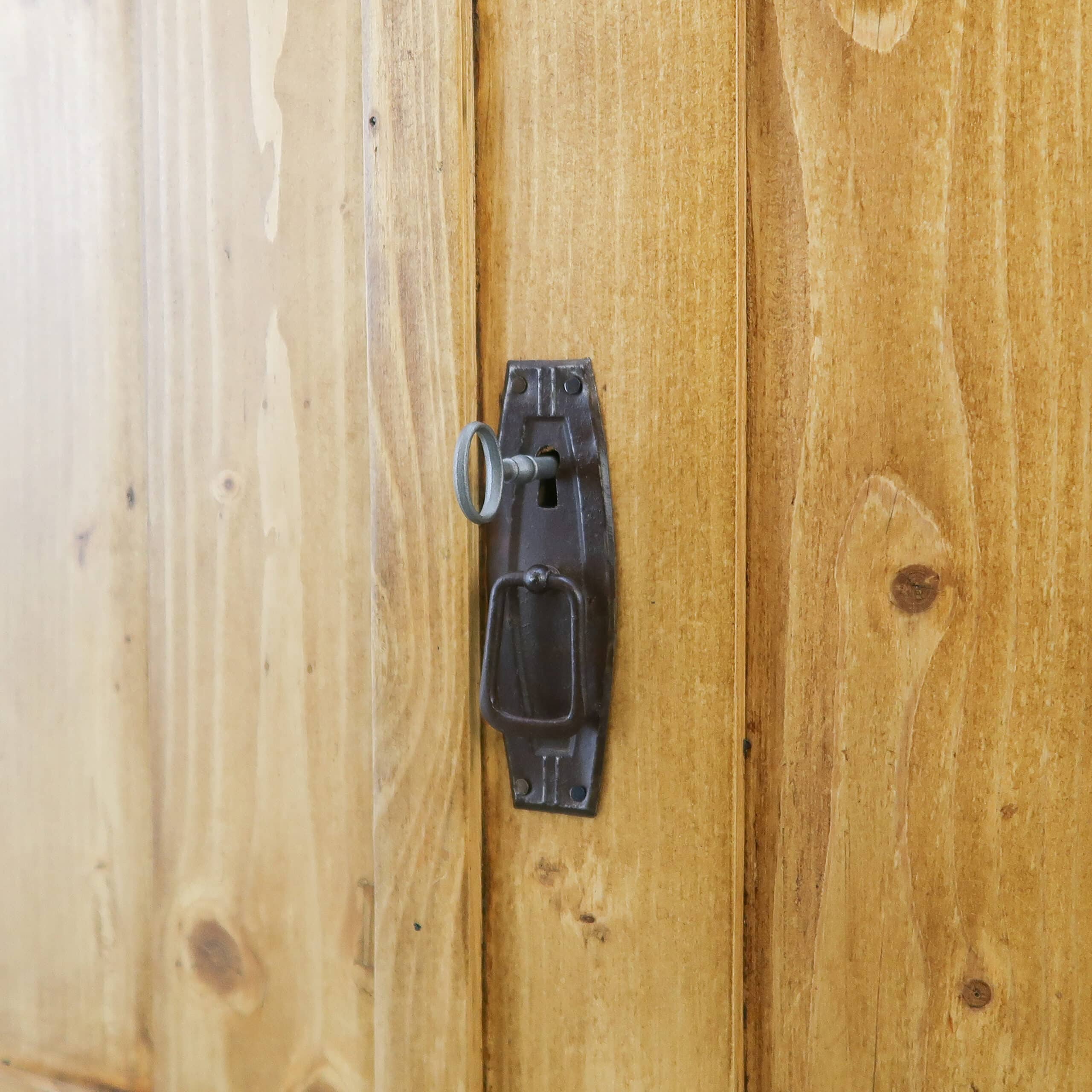 Antieke kledingkast - Afbeelding 5