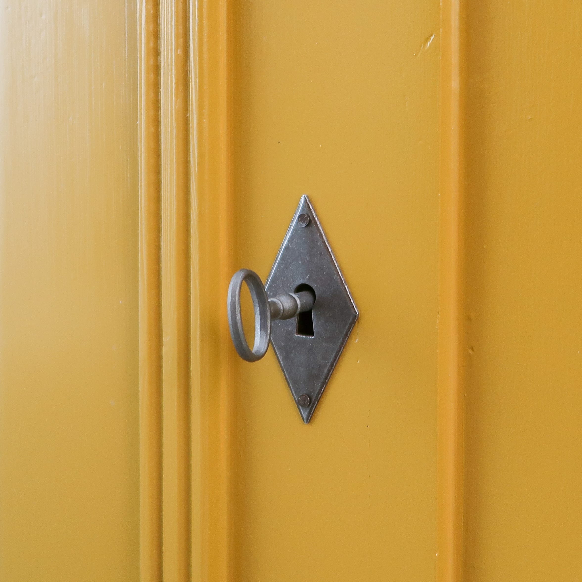 Brocante gele buffetkast - Afbeelding 7