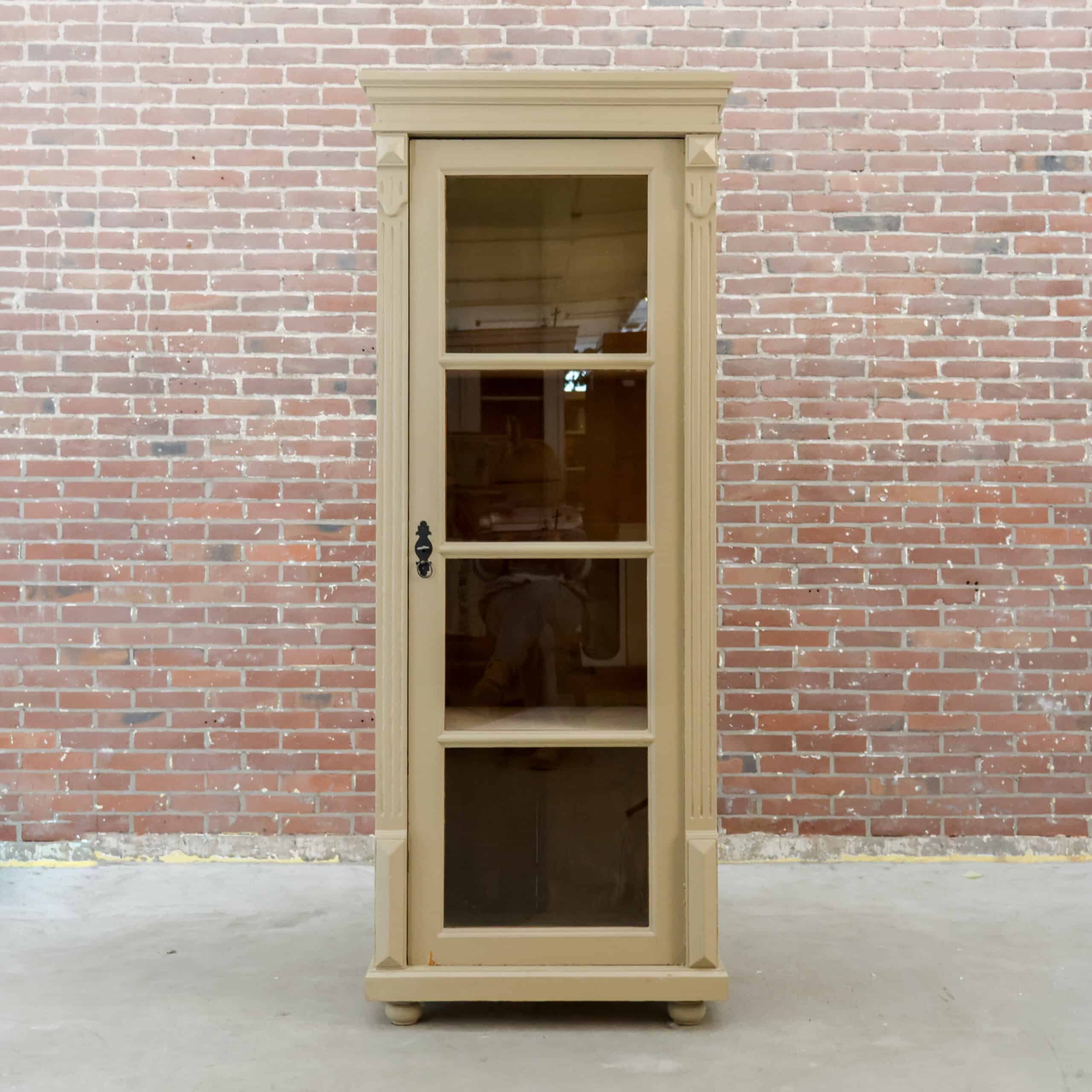 Eendeurs vitrinekast - Afbeelding 2