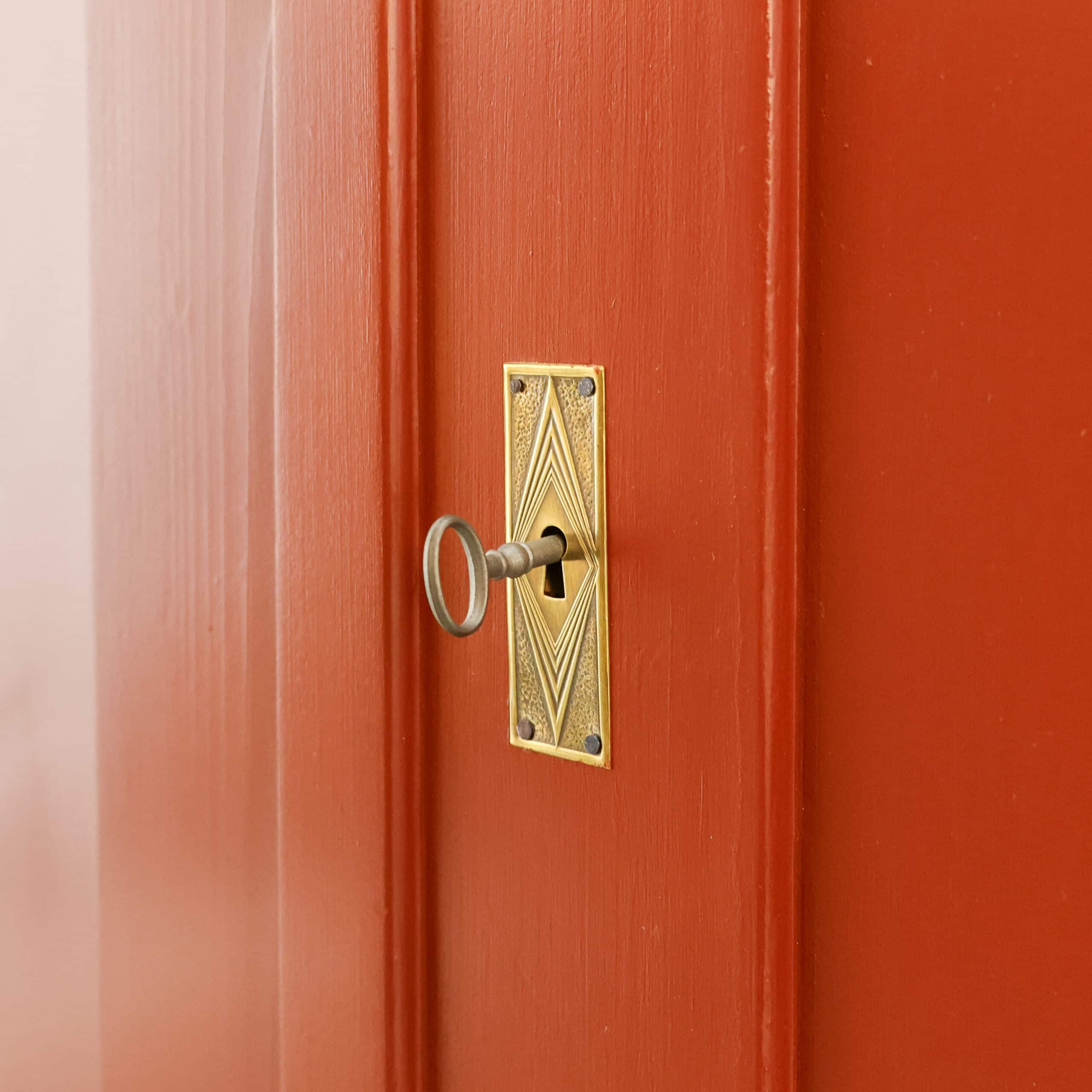 Brocante rode linnenkast – Bild 6