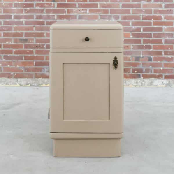 Taupe brocante nachtkastje